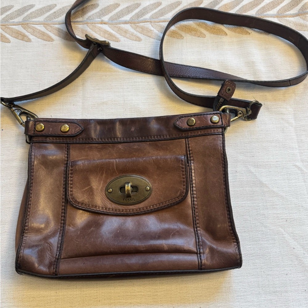 Classic Brown Y2K Fossil Leather Crossbody Bag